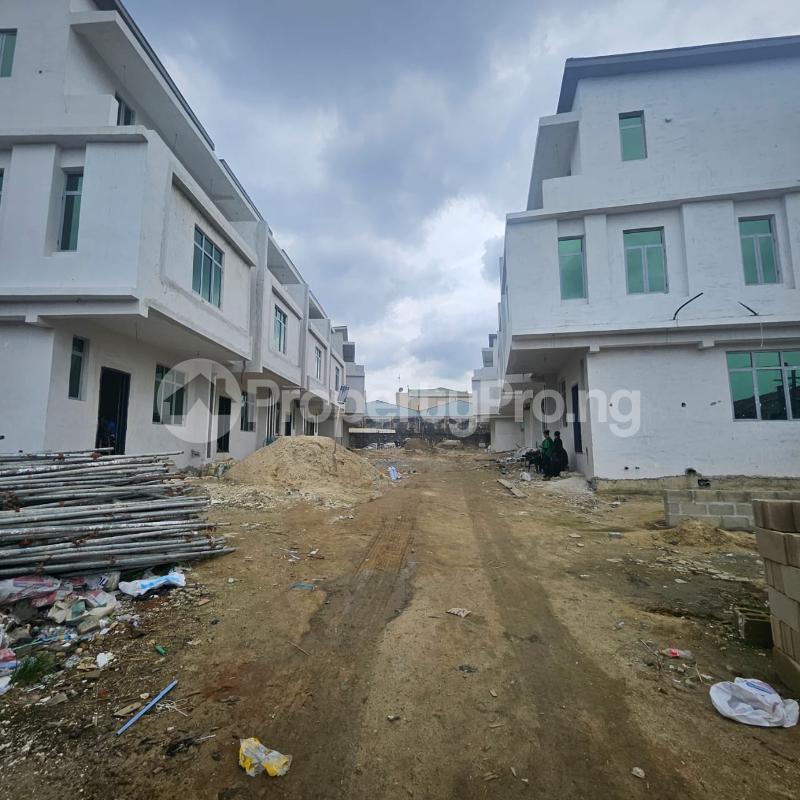 4 bedroom House for sale Maryland Lagos