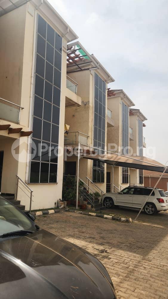 5 bedroom House for rent Guzape Abuja