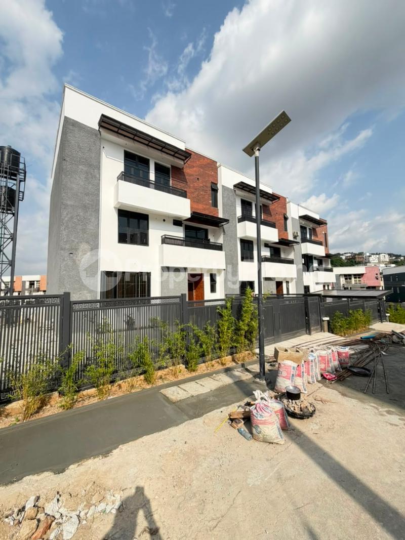 4 bedroom House for sale Gwarinpa Main Abuja Gwarinpa Abuja