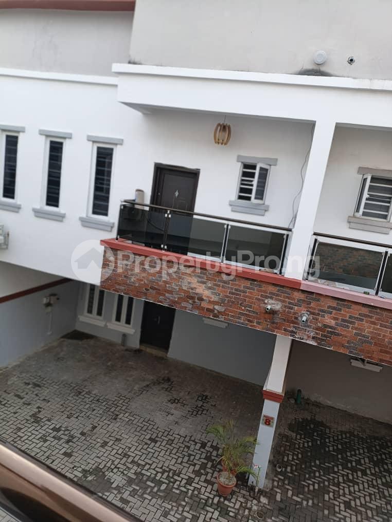 4 bedroom House for sale Van Daniel Estate, Orchid Road Lekki Lagos