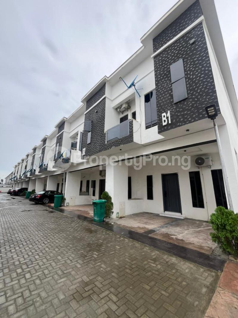 4 bedroom House for sale Royal Pine Estate, Orchid Road, Lekki Lagos