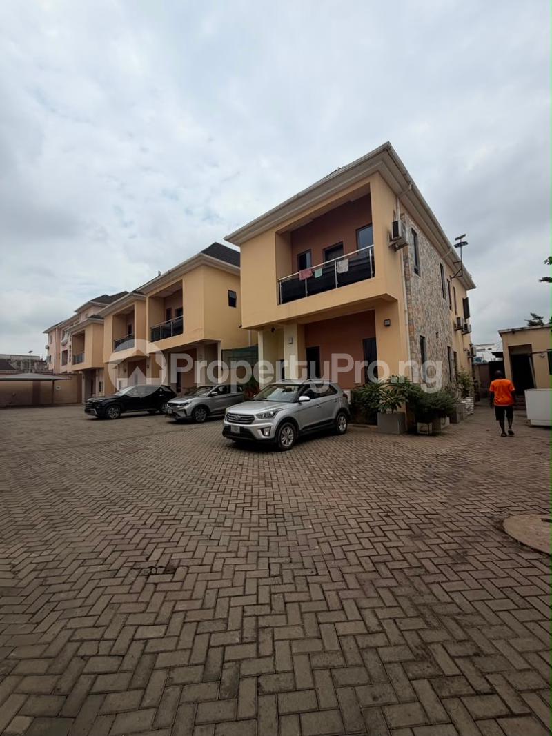 4 bedroom House for rent Jahi Abuja
