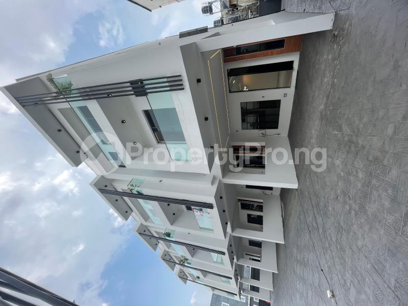 4 bedroom House for sale Osapa london Lekki Lagos