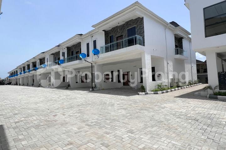 4 bedroom House for sale Orchid Road Lekki Lagos