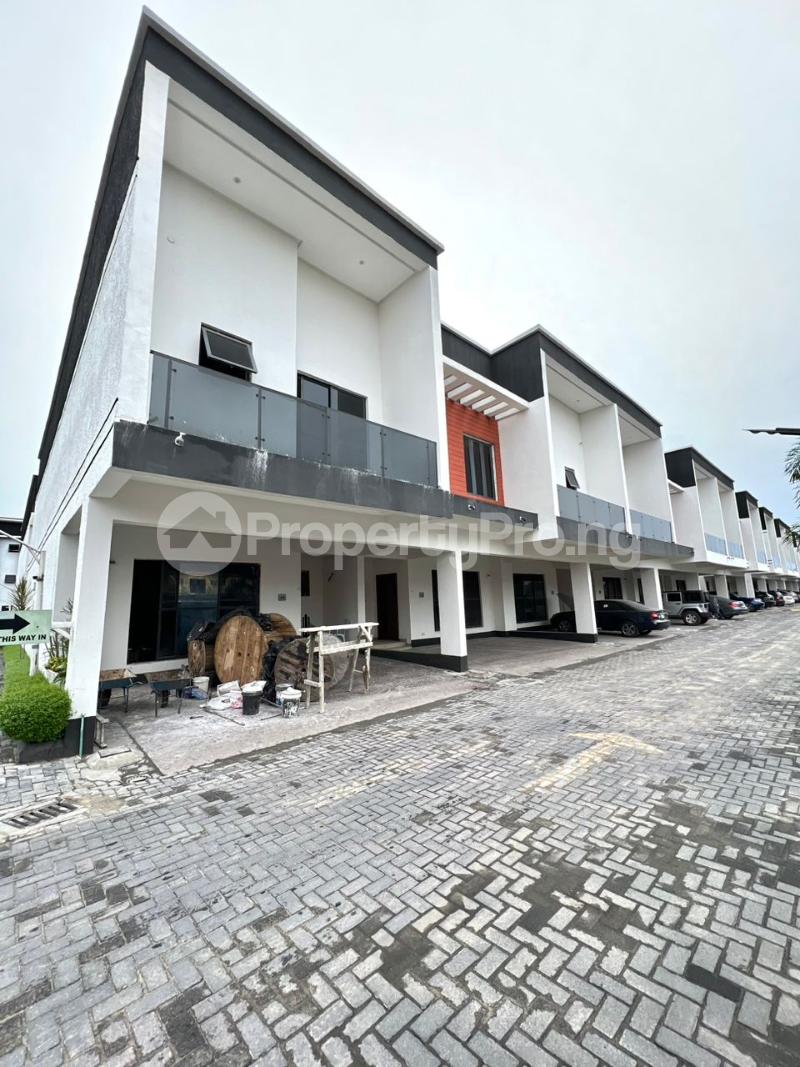 4 bedroom House for sale Osapa london Lekki Lagos