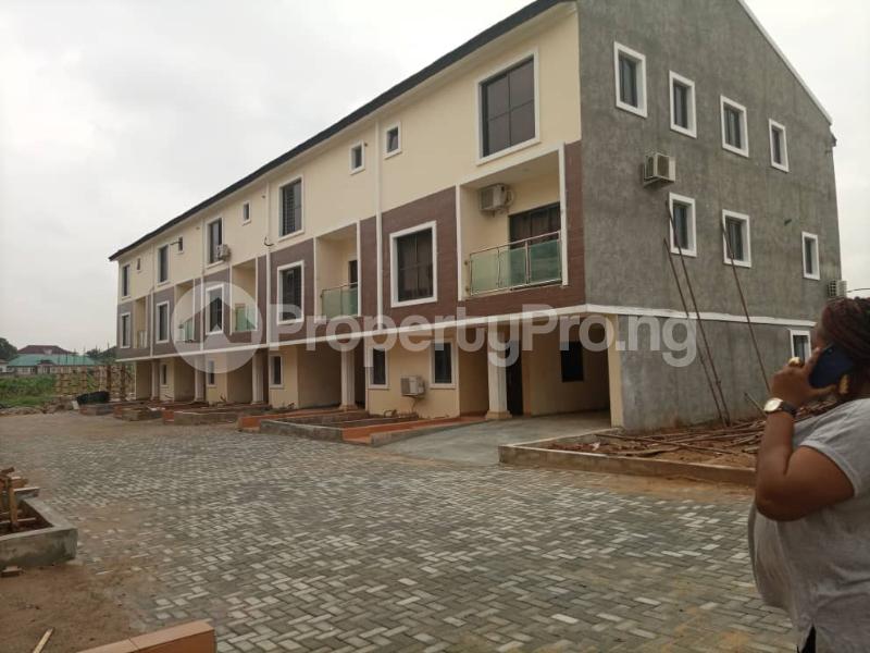 4 bedroom House for sale Western Avenue Surulere Lagos