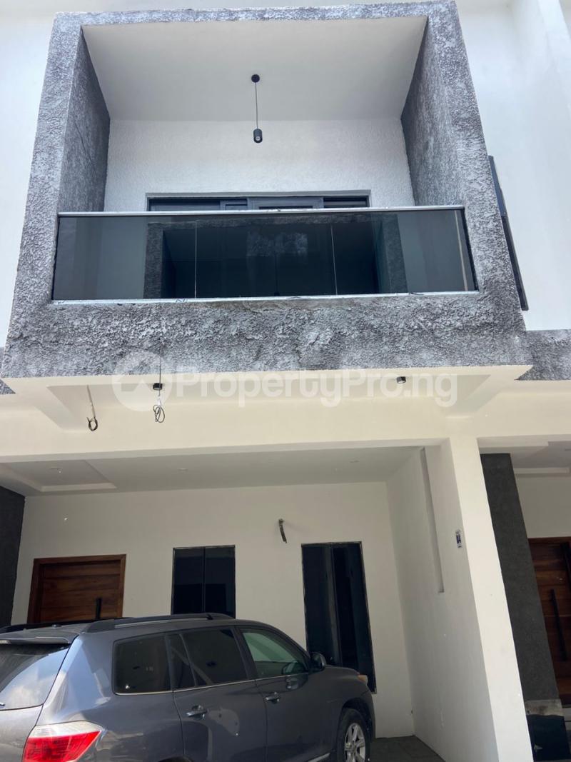 4 bedroom House for rent Ikota Gra Lekki Lagos