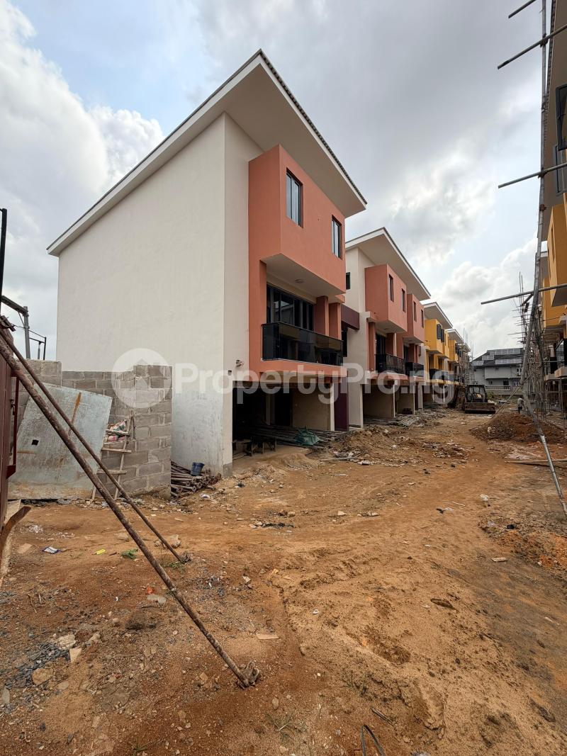 4 bedroom House for sale Adeniyi Jones Ikeja Lagos