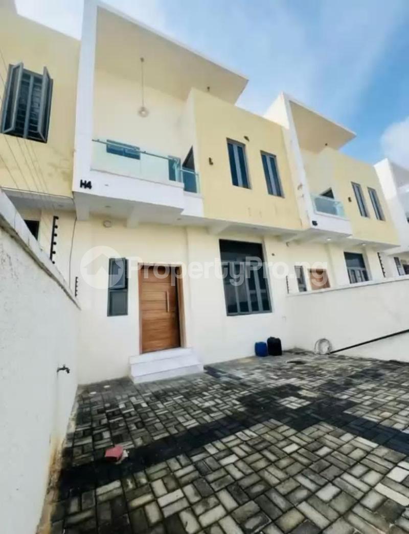 House for sale Ikota Lekki Lagos
