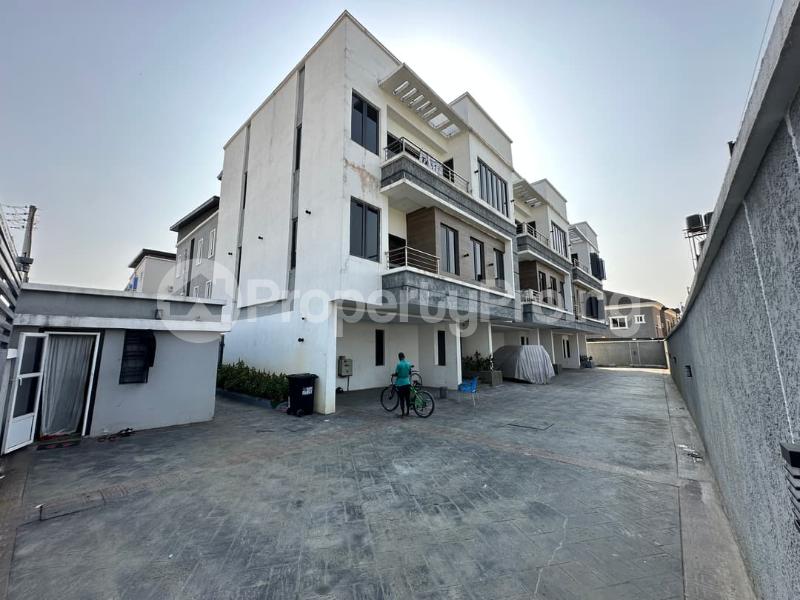 4 bedroom House for rent Ikate Lekki Lagos