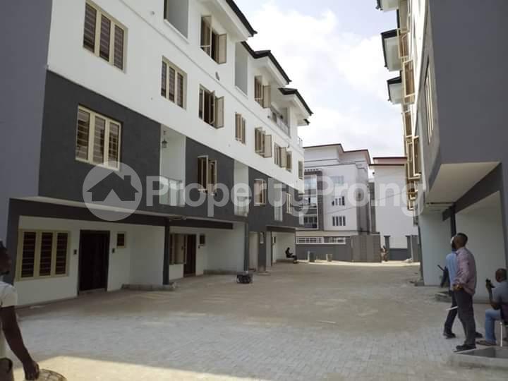 4 bedroom House for sale   Alaka Estate Surulere Lagos