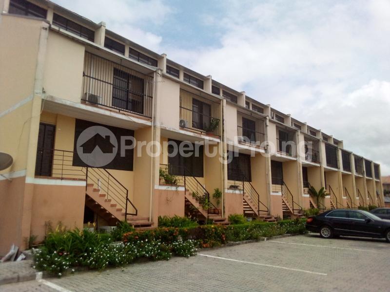 4 bedroom House for rent Landbridge Avenue, Oniru Estate Victoria Island Lagos