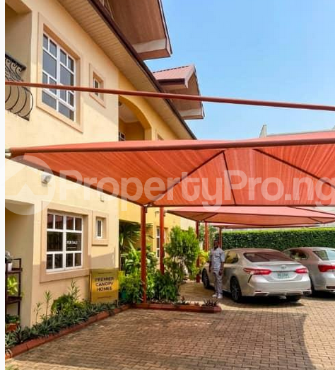 4 bedroom House for sale ONIRU Victoria Island Lagos