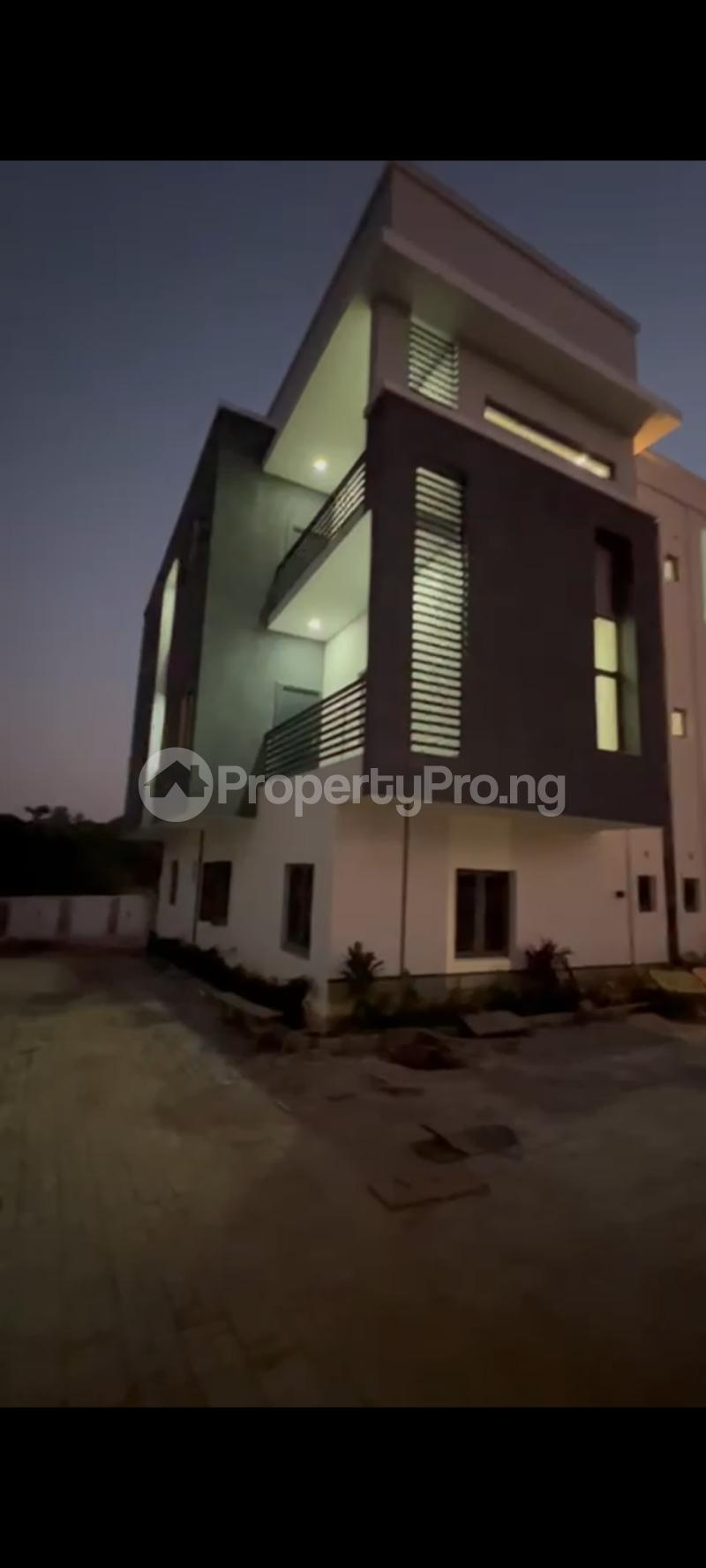 5 Bedroom House in Life Camp Abuja House for sale in lifecamp