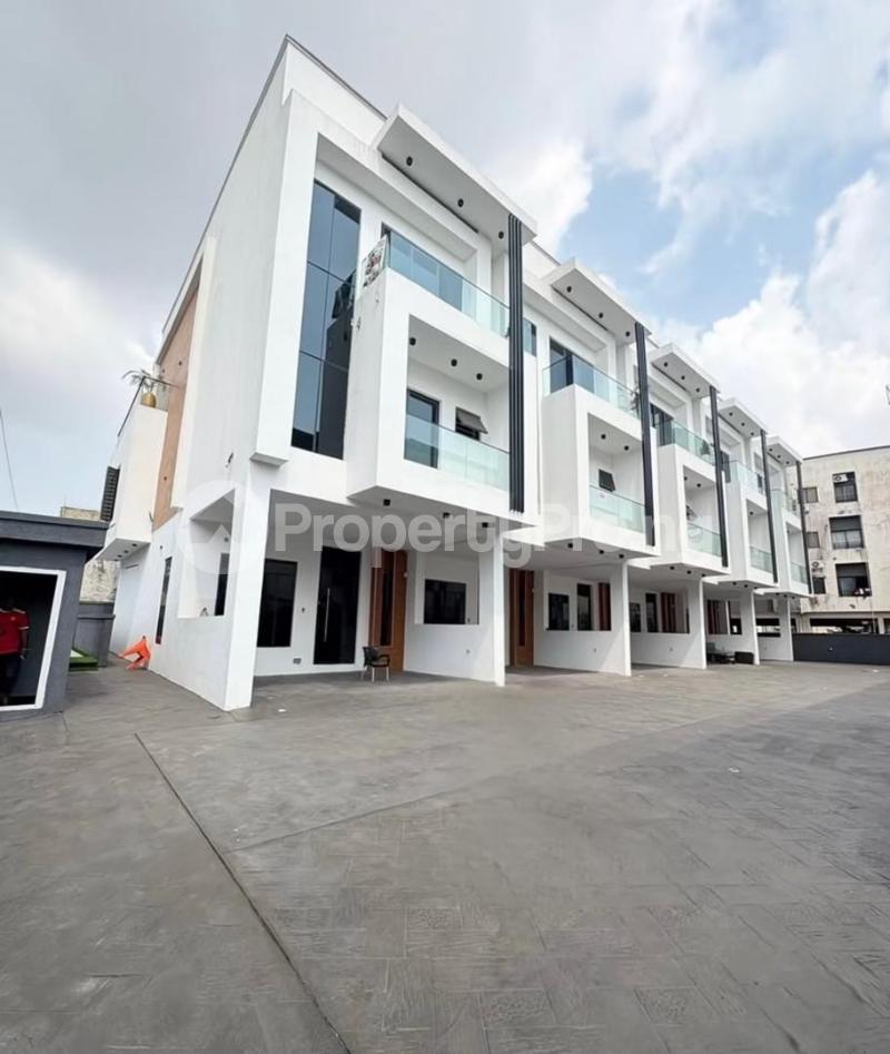 4 bedroom House for sale Lekki Phase 2 Lekki Lagos