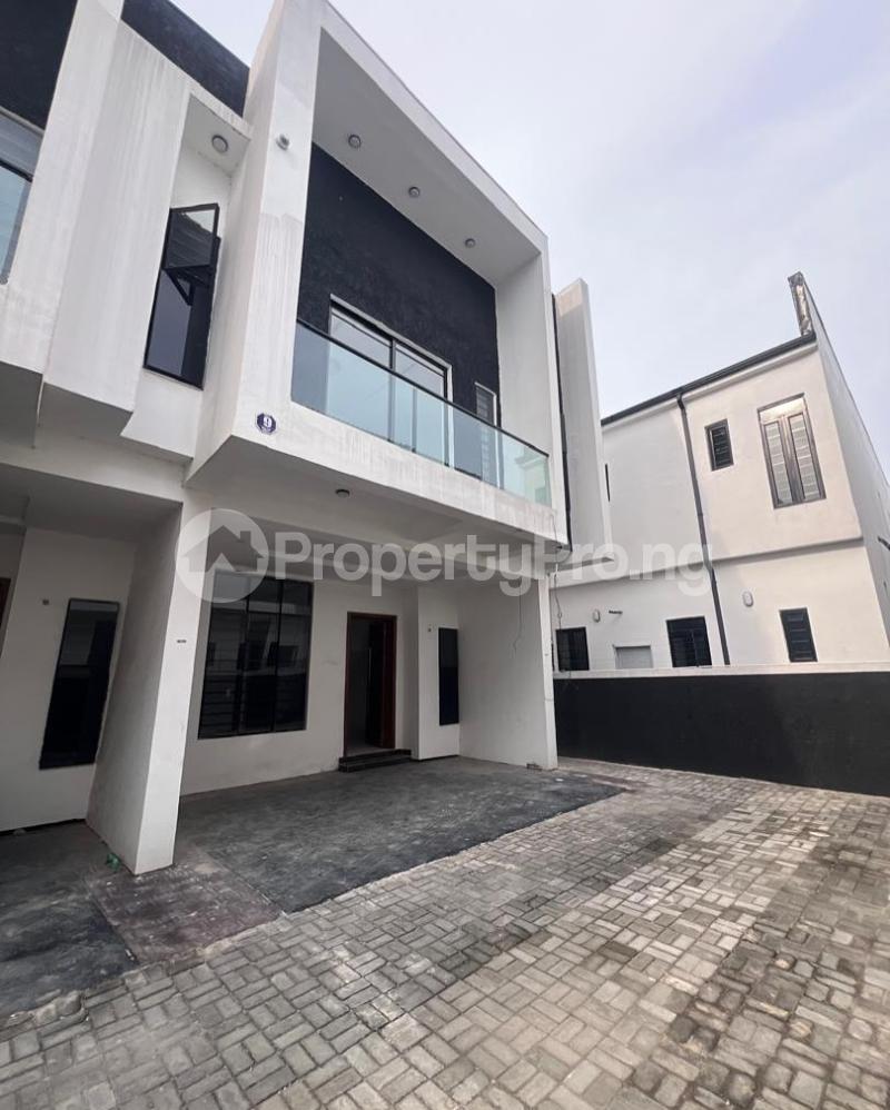 4 bedroom House for sale Ikota Lekki Lagos