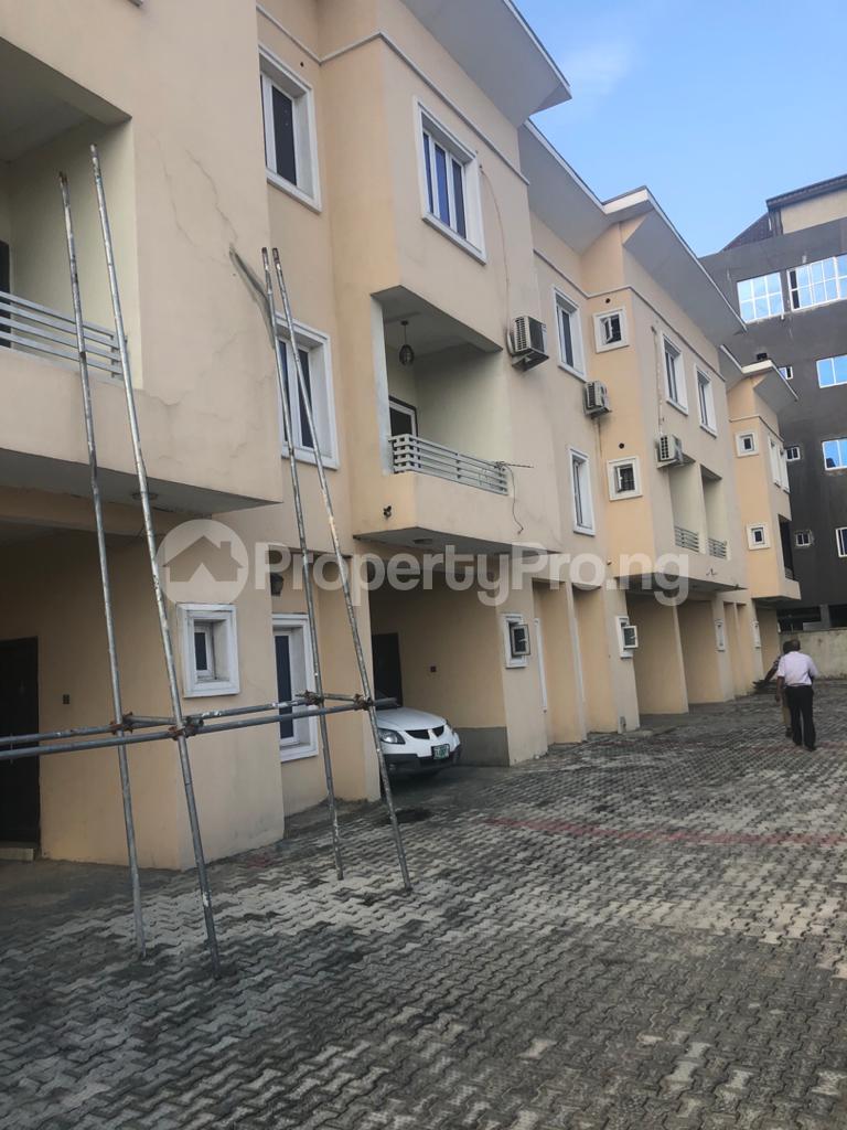 4 bedroom House for sale Osapa london Lekki Lagos
