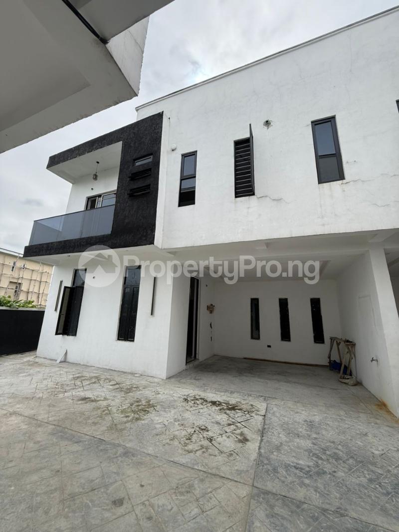4 bedroom House for sale Abraham adesanya estate Ajah Lagos