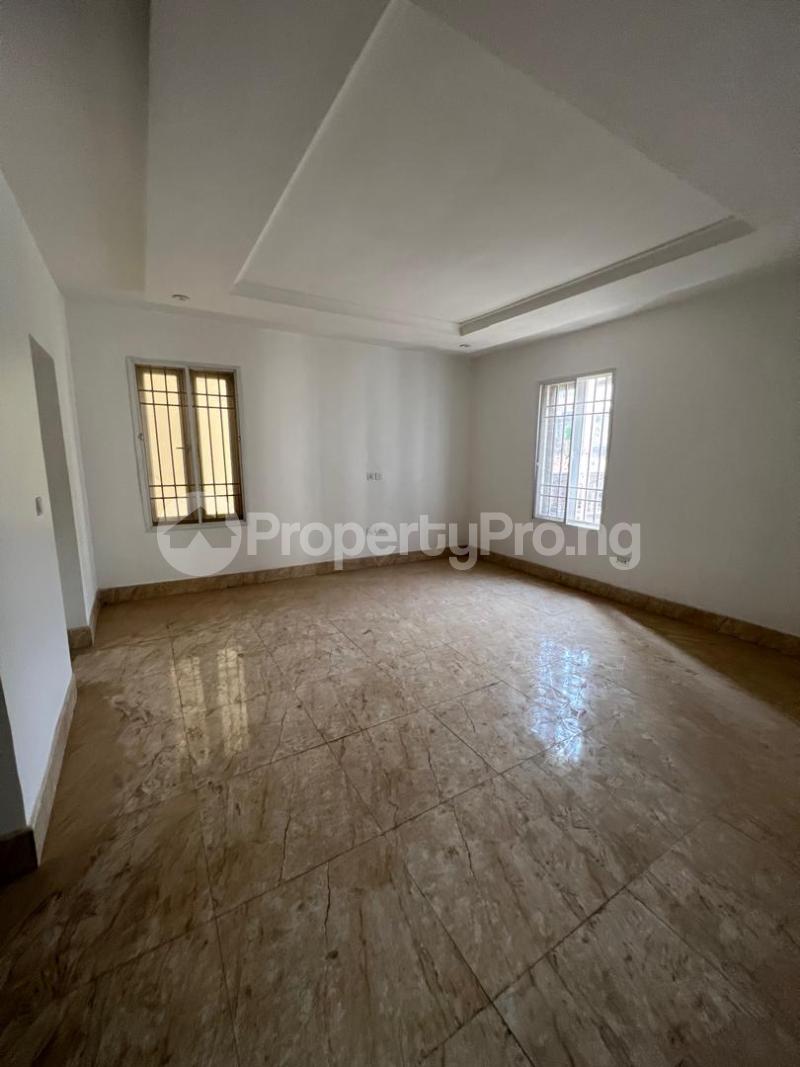 4 bedroom House for sale Guzape Abuja