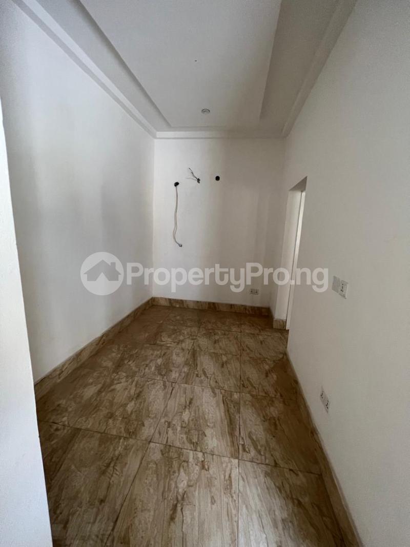 4 bedroom House for sale Guzape Abuja