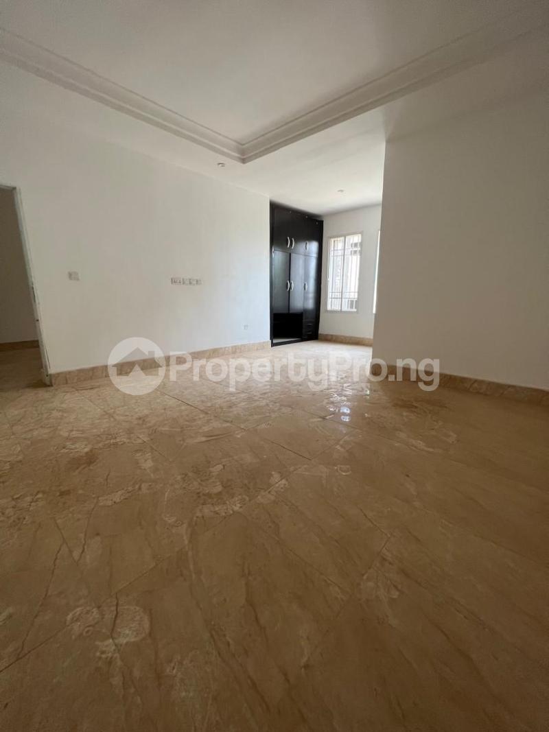 4 bedroom House for sale Guzape Abuja