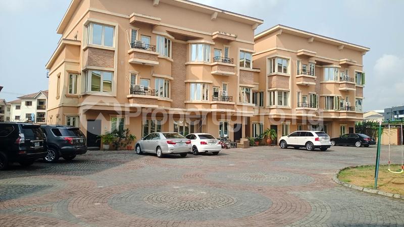 4 bedroom House for sale ONIRU Victoria Island Lagos