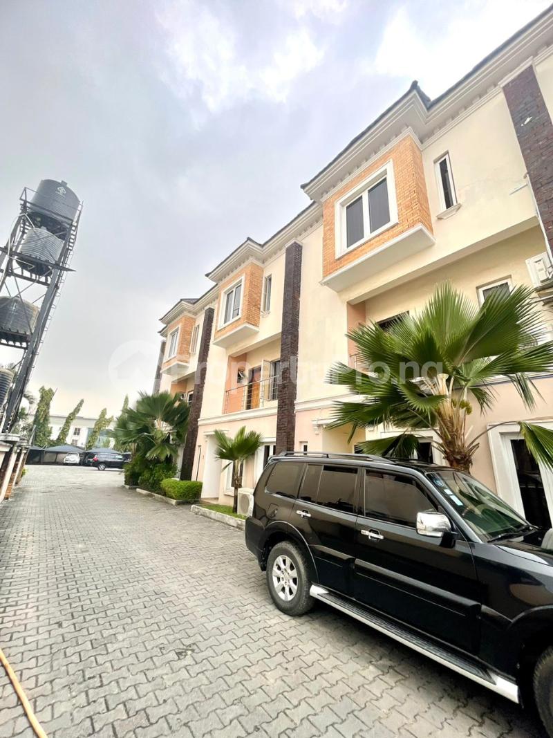 4 bedroom Flat / Apartment for sale Osapa london Lekki Lagos