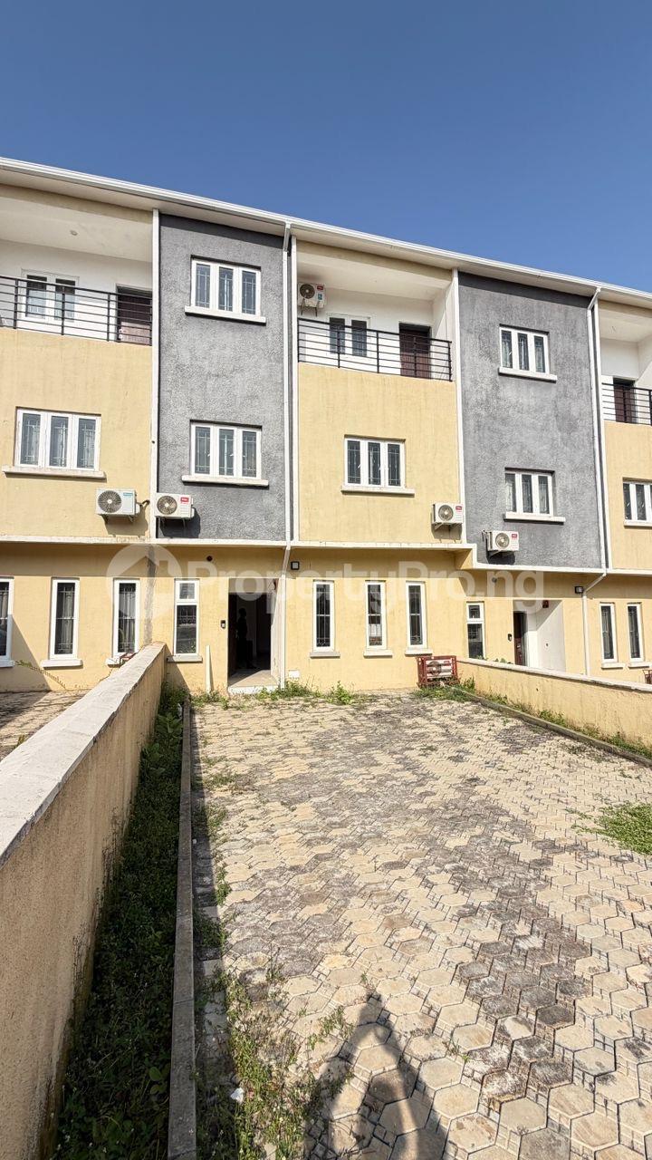 4 bedroom House for sale Galadinmawa Abuja
