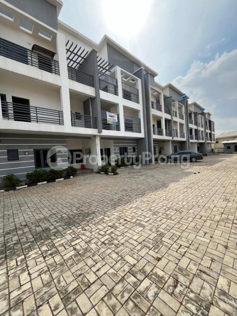 4 bedroom House for rent Jahi Abuja