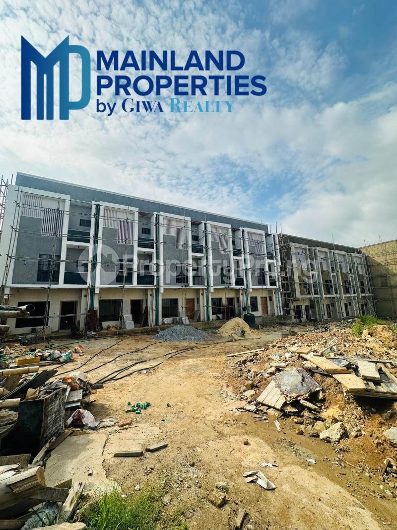 4 bedroom House for sale Magodo Ikeja Lagos - 0