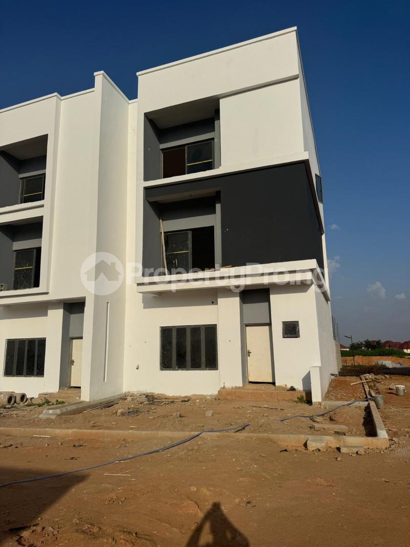 4 bedroom House for sale Idu Abuja