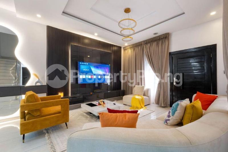 4 bedroom Flat / Apartment for shortlet ONIRU Victoria Island Lagos