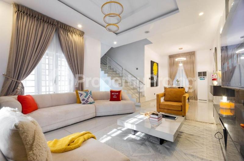 4 bedroom Flat / Apartment for shortlet ONIRU Victoria Island Lagos