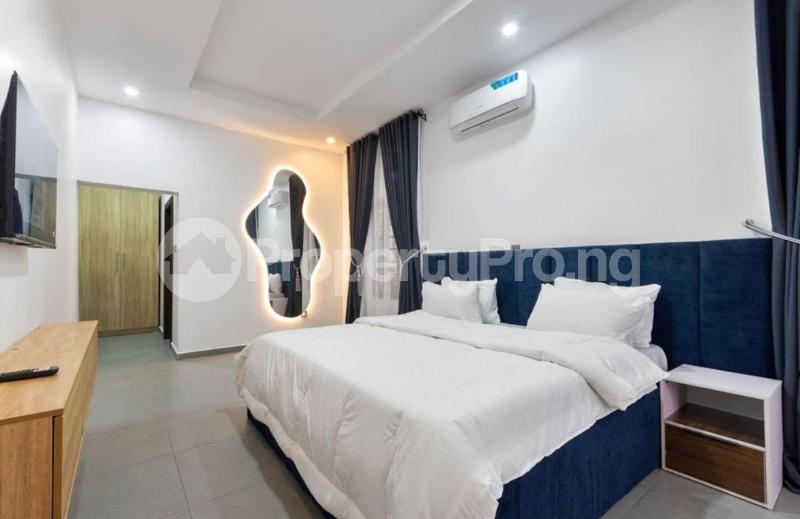 4 bedroom Flat / Apartment for shortlet ONIRU Victoria Island Lagos