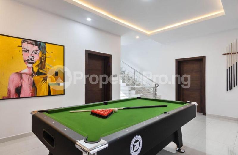 4 bedroom Flat / Apartment for shortlet ONIRU Victoria Island Lagos