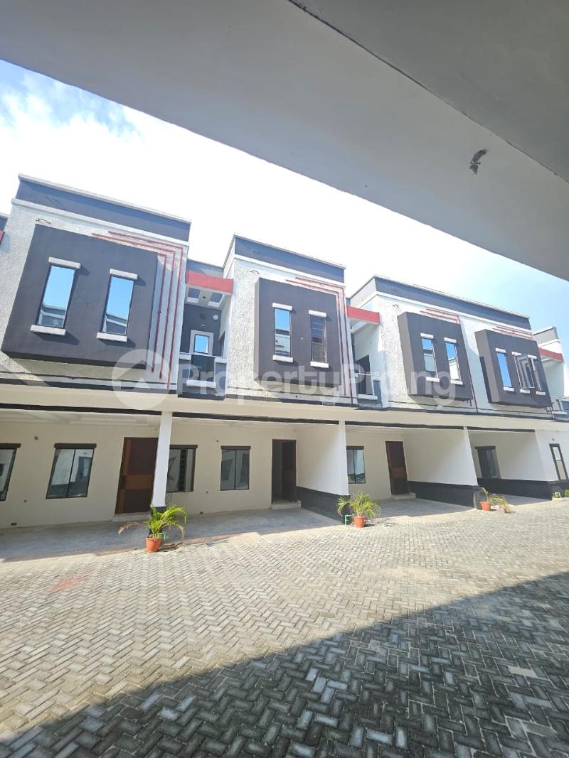 4 bedroom House for sale Orchid Lekki Lagos