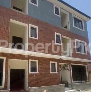 House for sale Osapa london Lekki Lagos