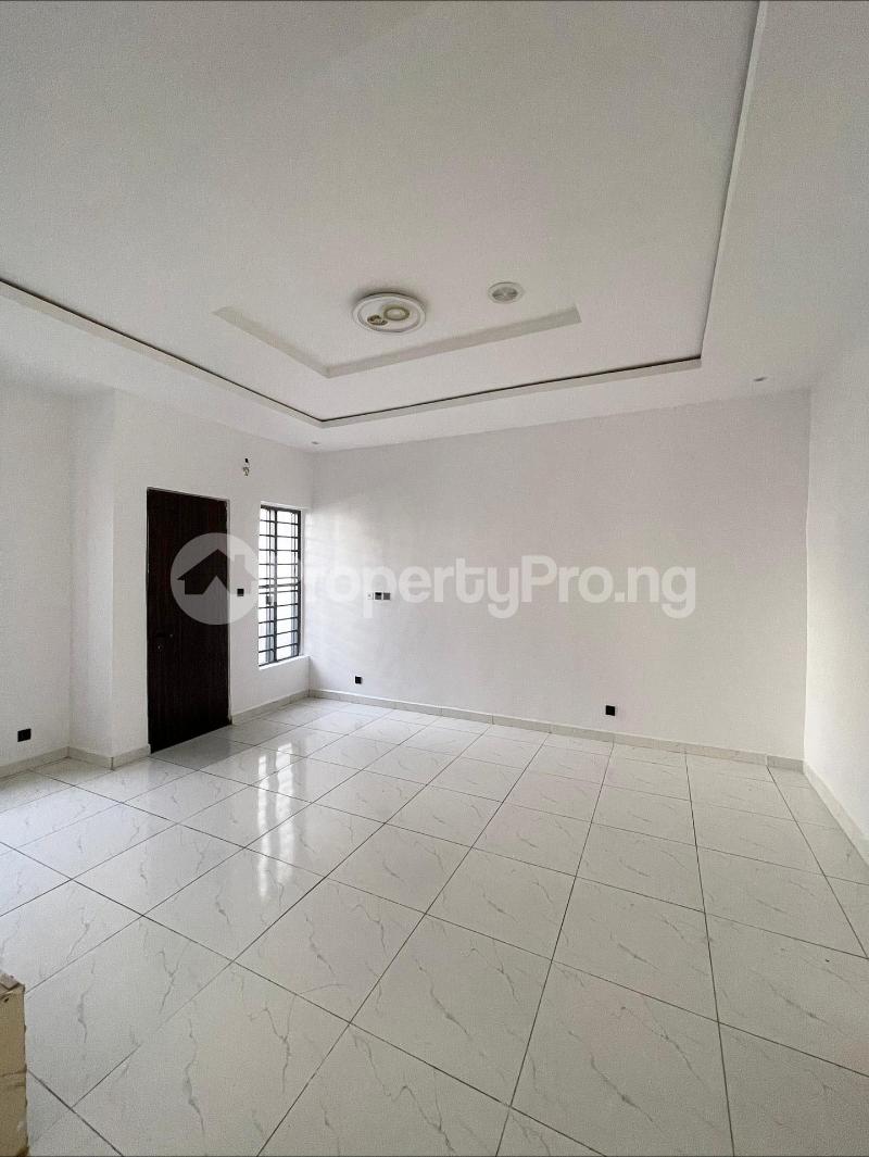 4 bedroom House for sale orchid Lekki Lagos