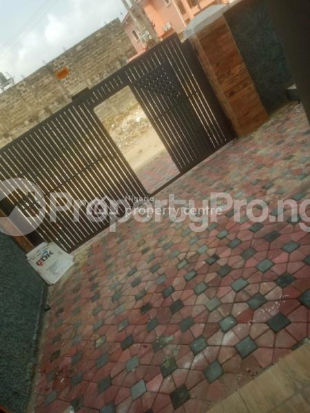 4 bedroom House for rent Marwa/ Elf/ 2nd Round About Lekki Phase 1 Lekki Lagos