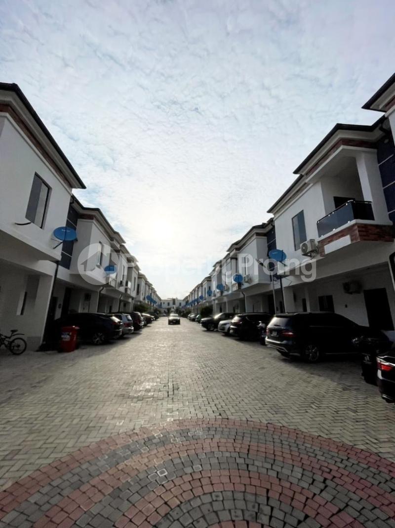 4 bedroom House for sale VGC Lekki Lagos