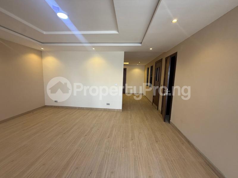4 bedroom House for rent Lekki Lagos
