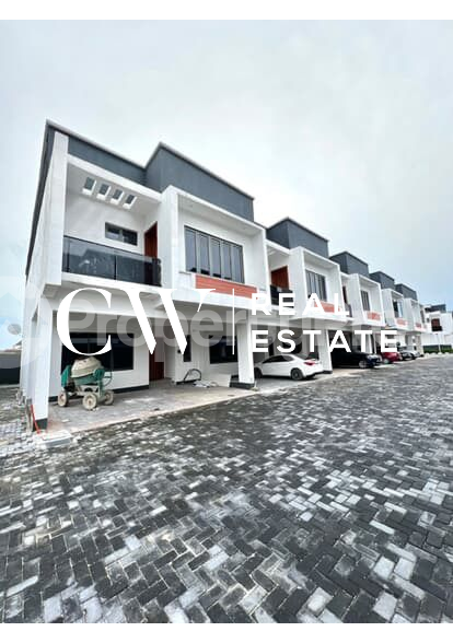 4 bedroom House for sale Ologolo Lekki Lagos