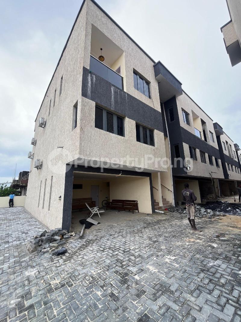 4 bedroom House for sale Abijo Ajah Lagos