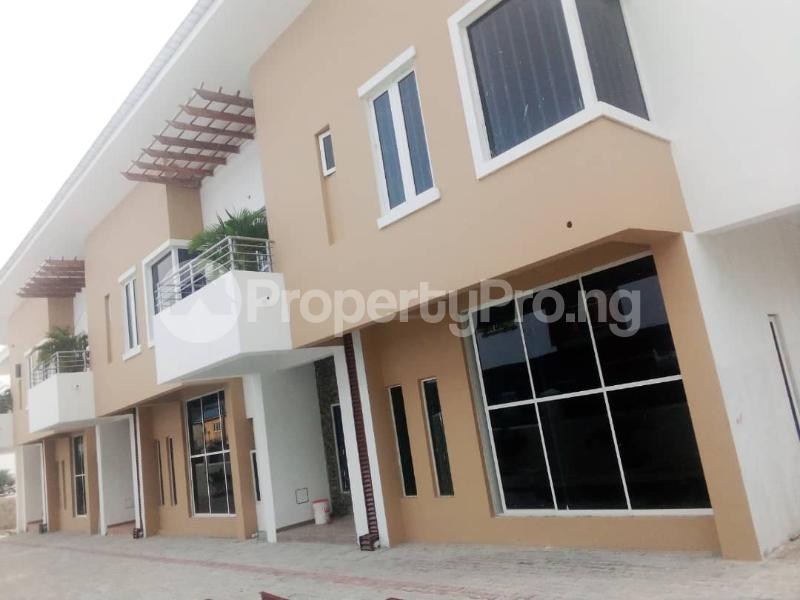 4 bedroom House for sale Golf Road Lakowe Ajah Lagos
