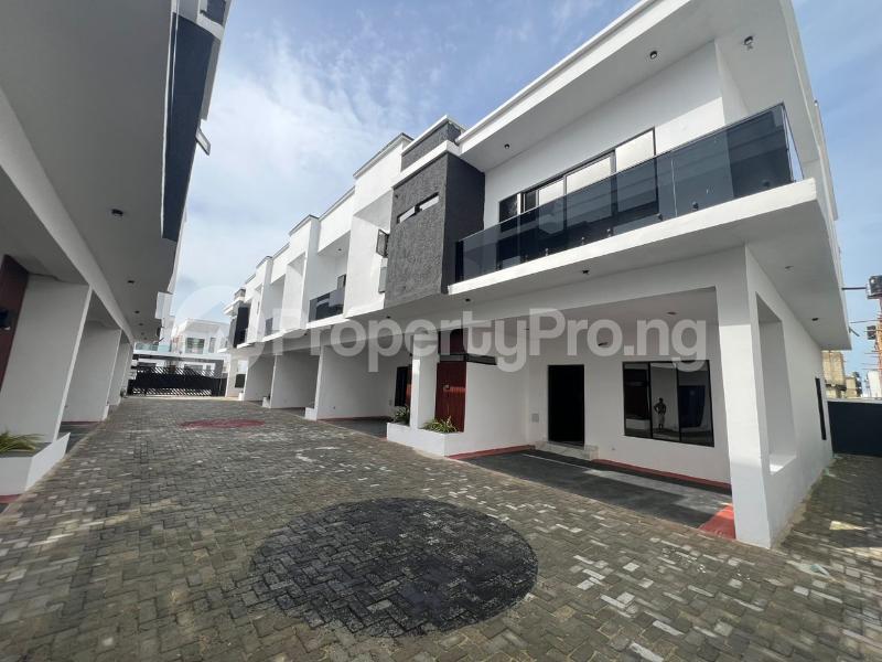 4 bedroom House for sale Ikota Lekki Lagos