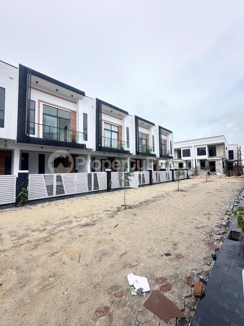 4 bedroom House for sale Ikota Lekki Lagos