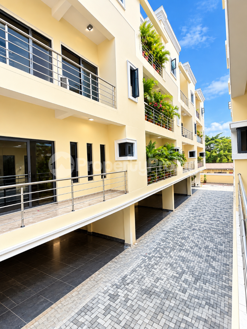 4 bedroom House for sale Ikoyi Lagos