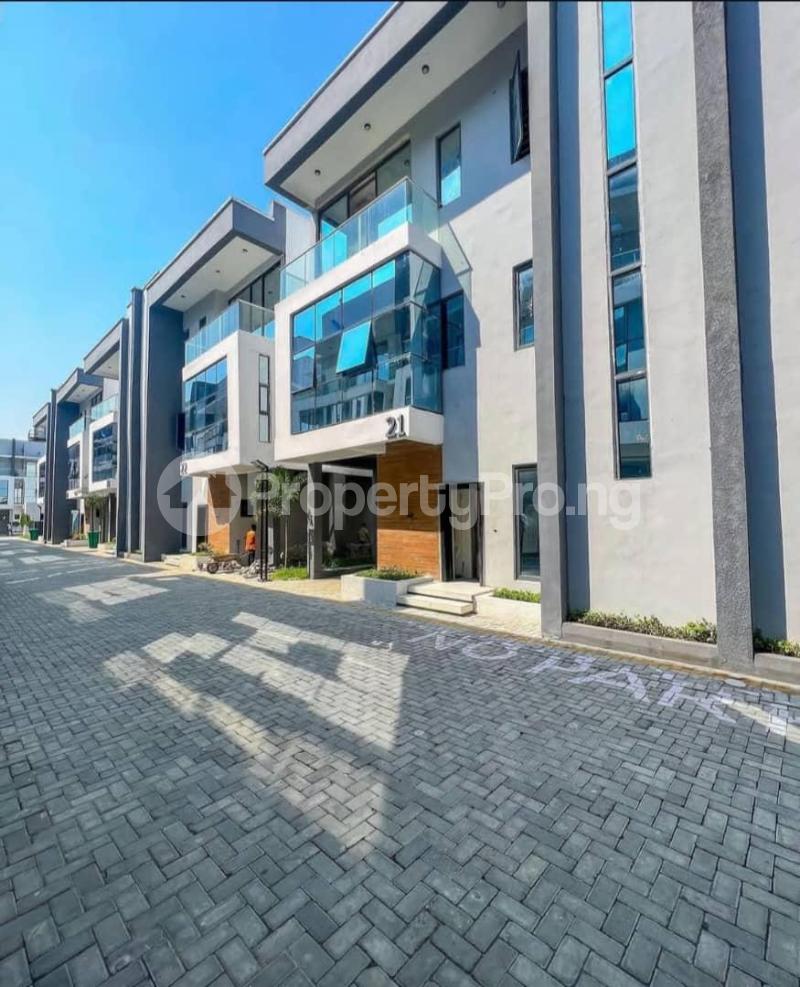 4 bedroom House for sale Ikate Lekki Lagos