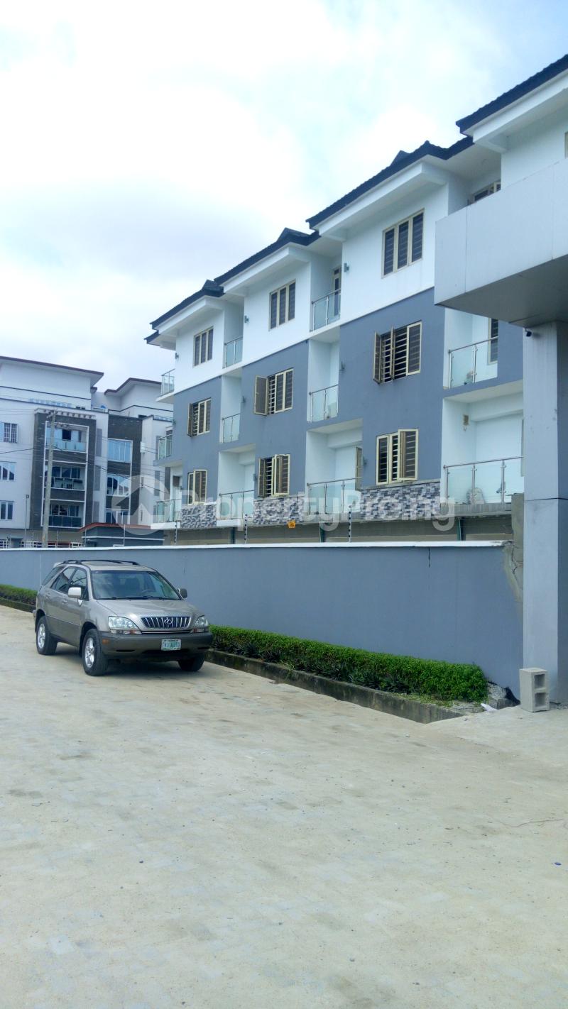 2 bedroom Flat / Apartment for sale Bethel Gardens Iponri Surulere Lagos