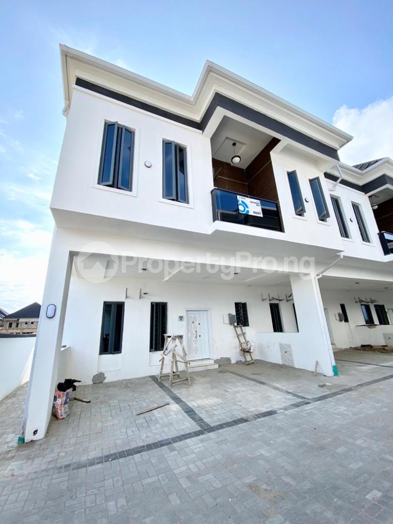 4 bedroom House for rent Orchid Road Ikota Lekki Lagos